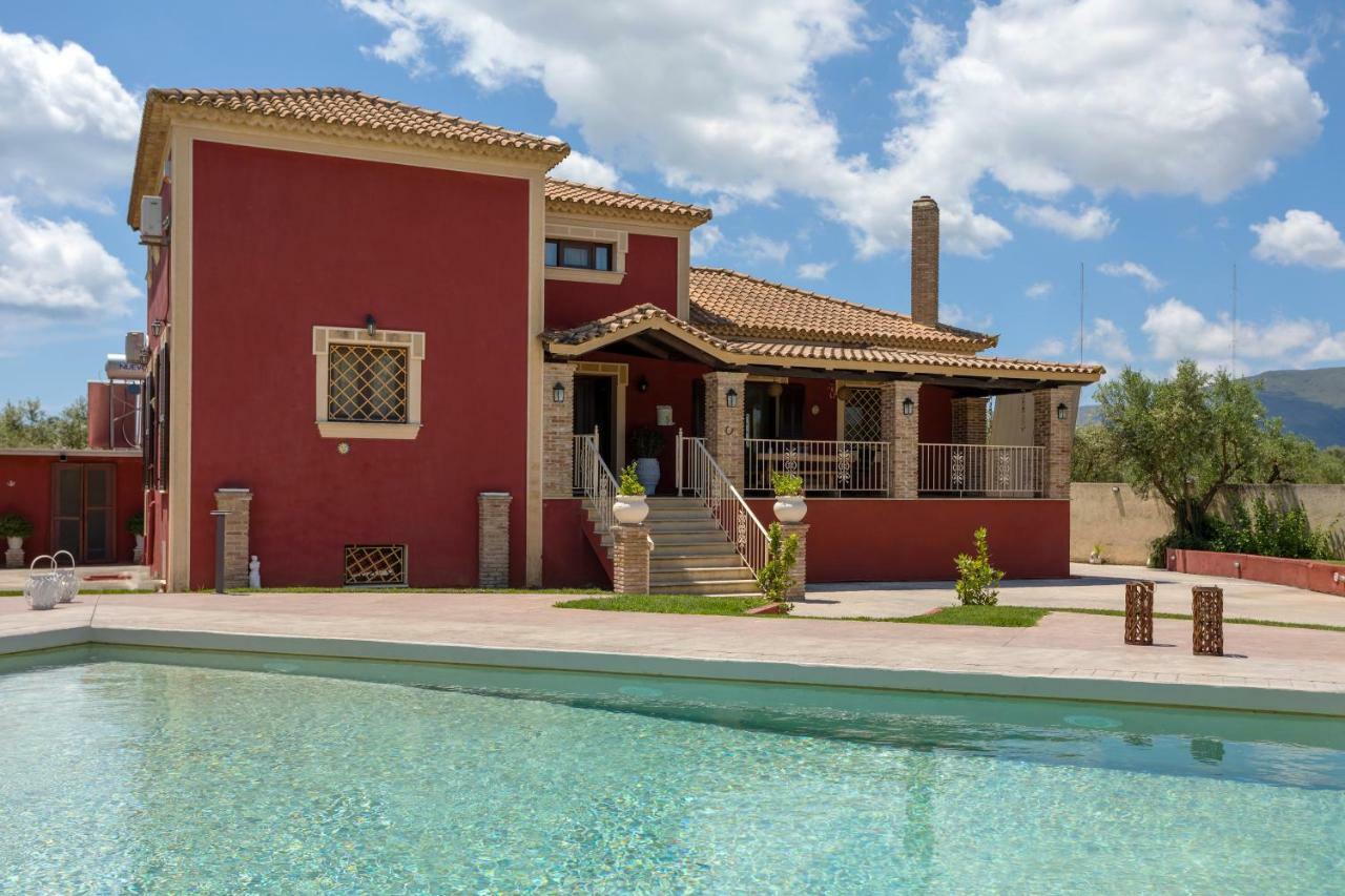 Ambelokipoi  Luxury Villa Froso מראה חיצוני תמונה